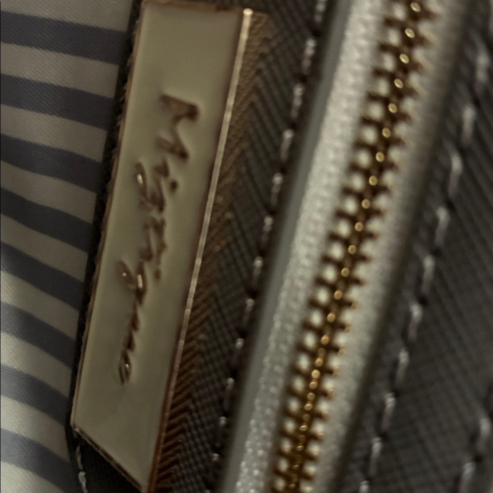 Miztique Shoulder Hand Bag Gray Gold New! - Picture 9 of 10